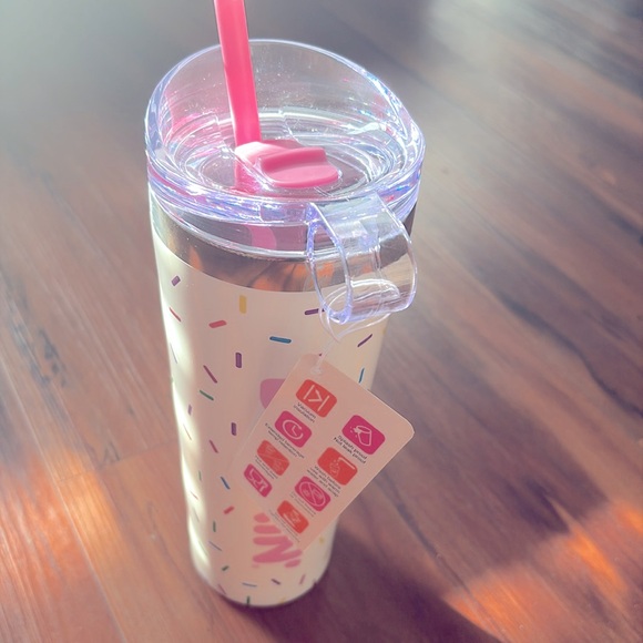 Brand new Dunkin tumbler - Picture 2 of 2